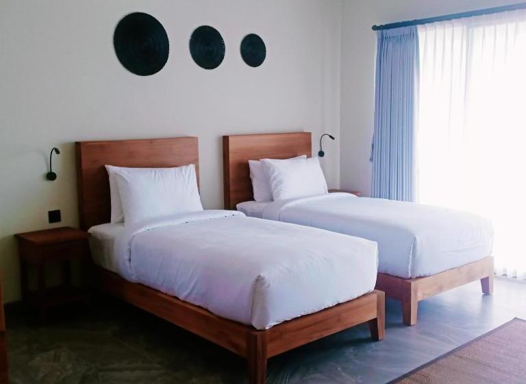 פנסיון Aamoda Rooms