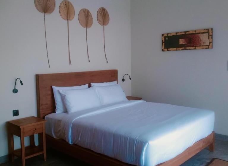 פנסיון Aamoda Rooms