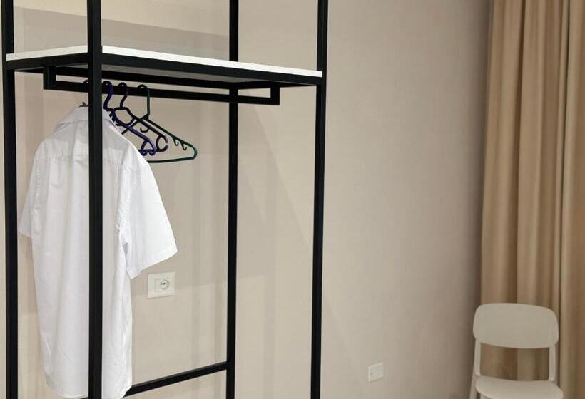 膳宿费 Aloju Rooms