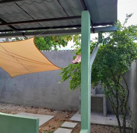 פנסיון Casa No Boas Novas