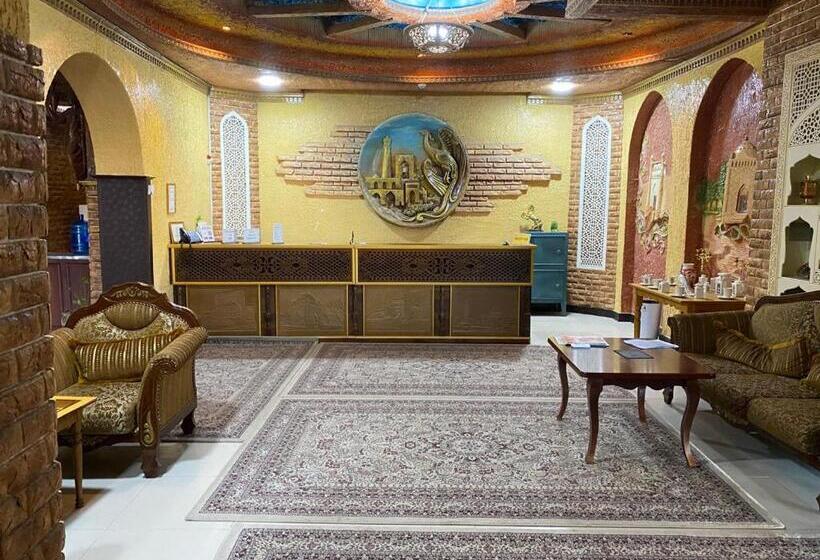 بنسيون Golubie Kupola With Terrace