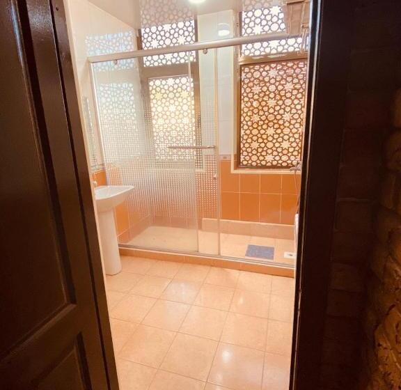 بنسيون Golubie Kupola With Terrace