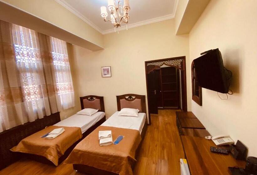 بنسيون Golubie Kupola With Terrace