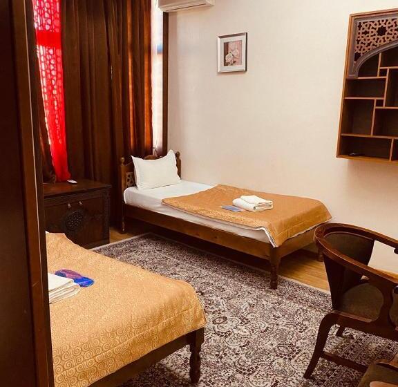 بنسيون Golubie Kupola With Terrace