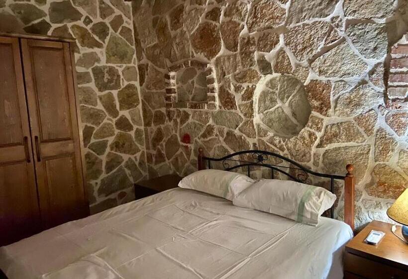 פנסיון Jardin Miraculeux
