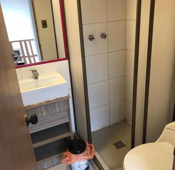 פנסיון Hostal Republica