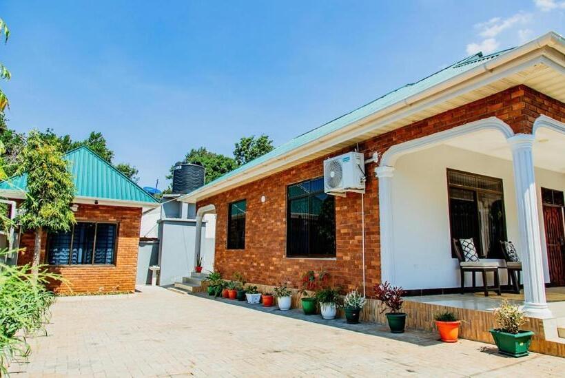 펜션 Kwetu Maili6homes