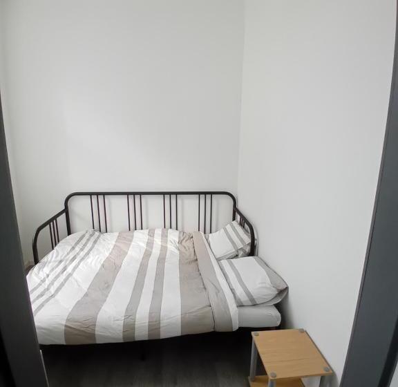 Пансион Leuze Escale