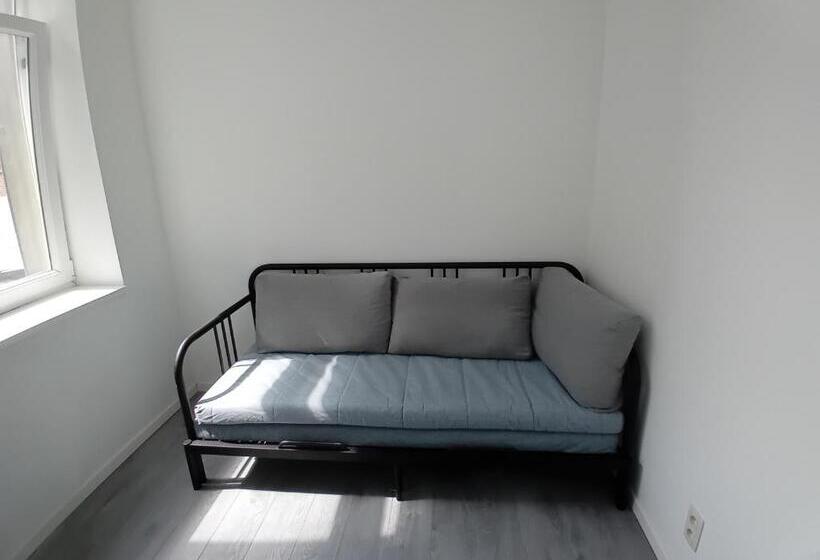 Пансион Leuze Escale