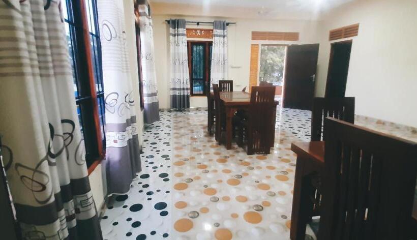 ペンション Lucky Holiday Resort