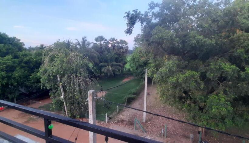 ペンション Lucky Holiday Resort