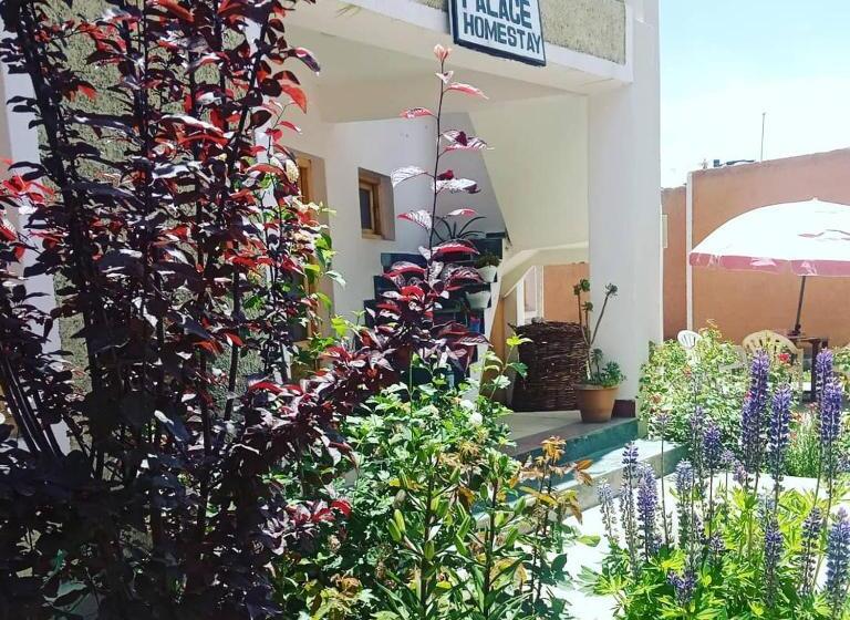 膳宿费 Moon Palace Homestay Ladakh By Lexstays
