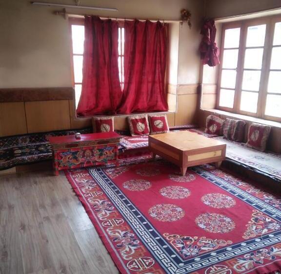 膳宿费 Moon Palace Homestay Ladakh By Lexstays