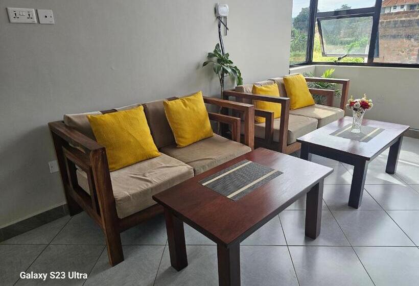 پانسیون Muguet By The Ibiscot