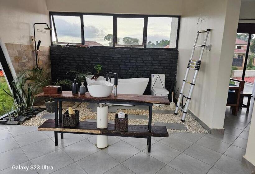 پانسیون Muguet By The Ibiscot