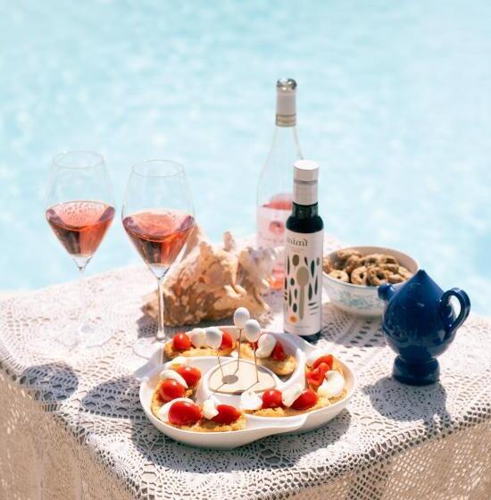 膳宿费 Nialè Luxury & Relax