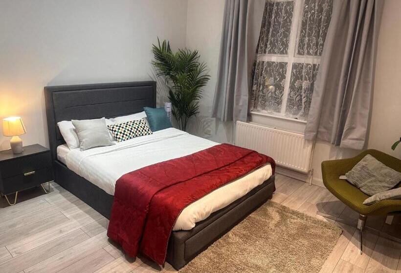 بنسيون Paradise Vuze 2