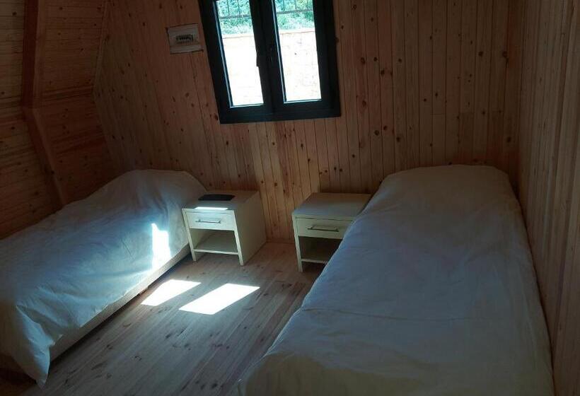 بنسيون çırağan Deluxe Botanik Park Bungolov Evleri