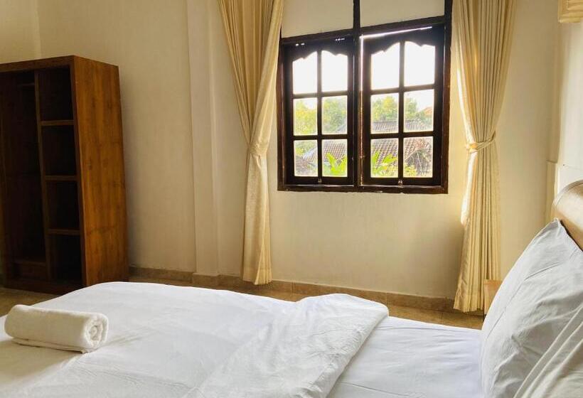 פנסיון Sang Ayu 2 1br At 3br Villa