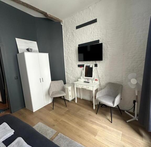 بنسيون Stay In Antwerp City