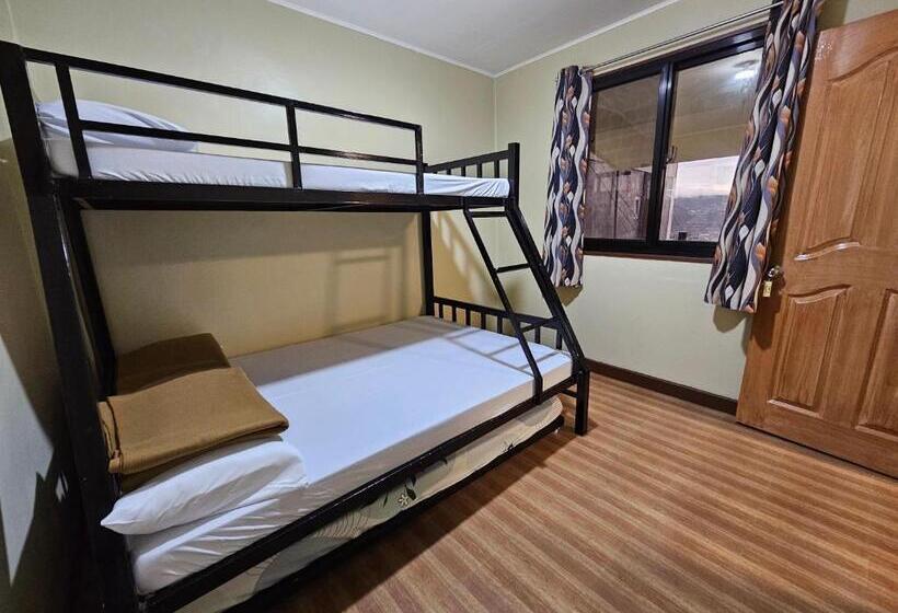 پانسیون The Catolico S Transient House