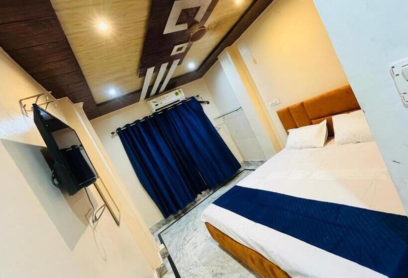 پانسیون The Kashidham P  Guest House