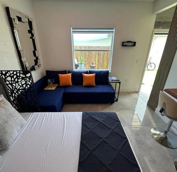 بنسيون Tropical Studio