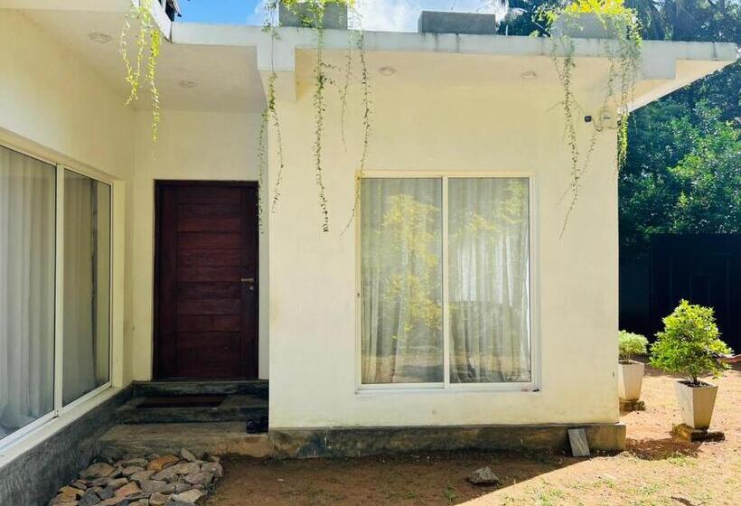 פנסיון Villa Del Mare