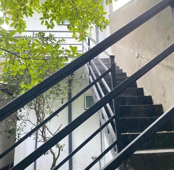 펜션 Zen Aura Living