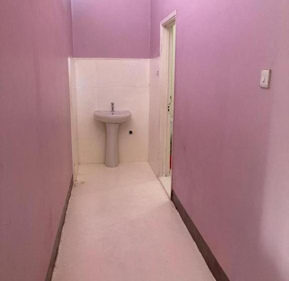 Rooms Available In Moshi Bed & Breakfast