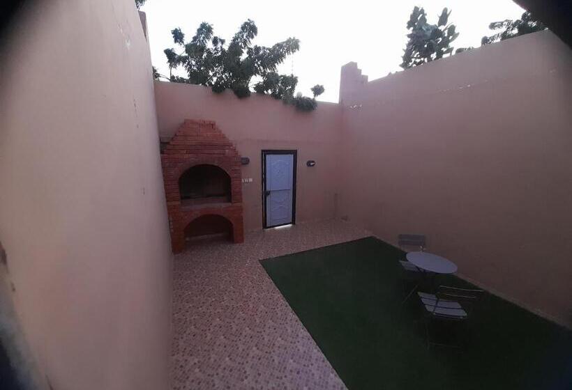 شاليهات البحر الاحمر