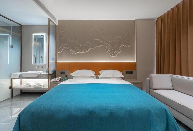 高新新悦国际酒店