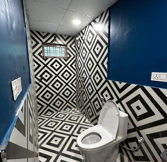 Albergue Hoztel Jollygrrant Doon