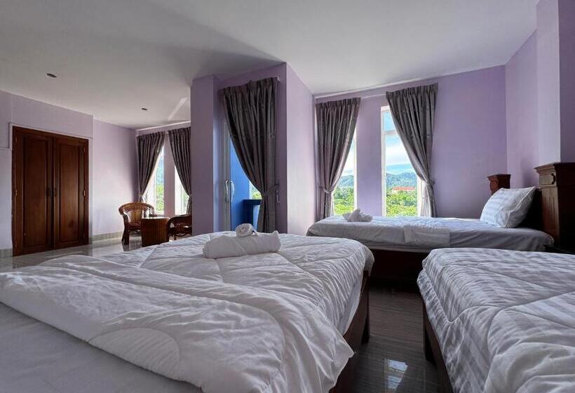 Общежитие Ocean Breeze At Kep