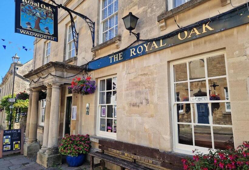 ユースホステル The Royal Oak