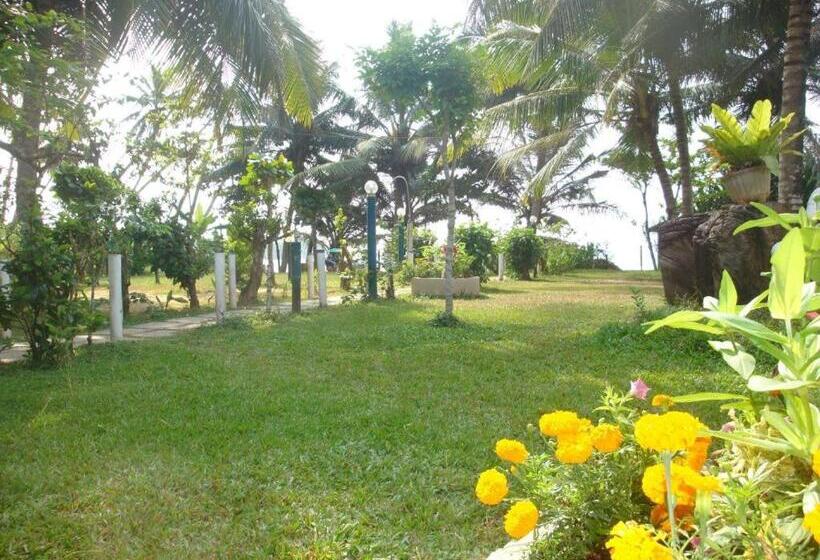 Amaya Beach Hotel Dikwella