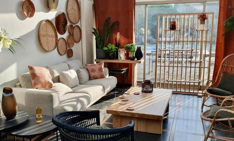 住宿加早餐  Aux3maisons