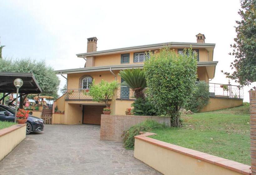 ベッドアンドブレックファースト Boteroom Relais