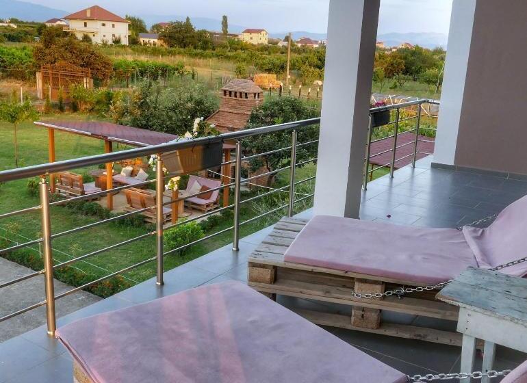 ベッドアンドブレックファースト Lake Room 1 Ballkan Guesthouse