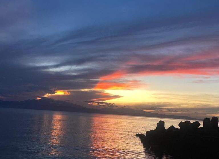 Bed and Breakfast Private Room For Two With Ac Walking Distance To The Beach