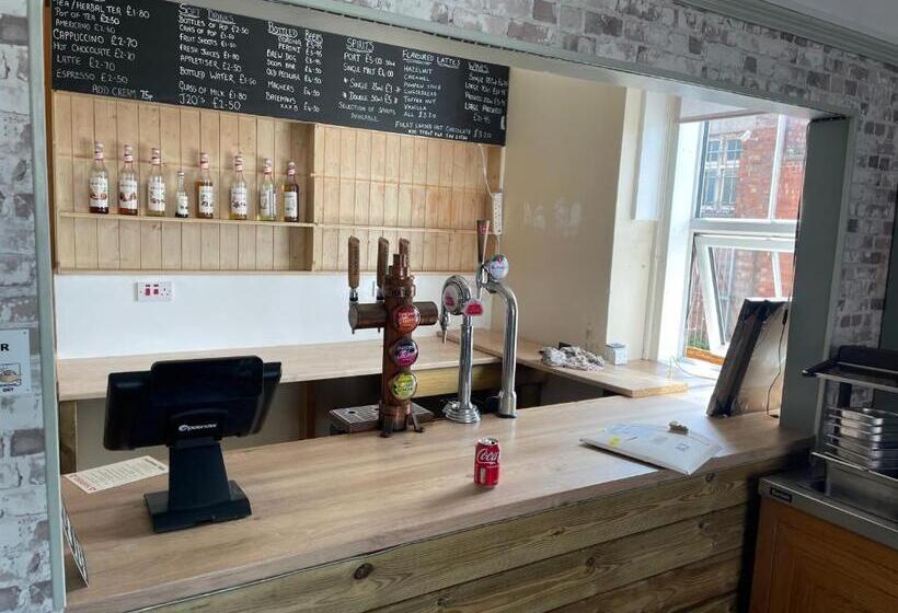 مبيت وإفطار Skegness Central Stays