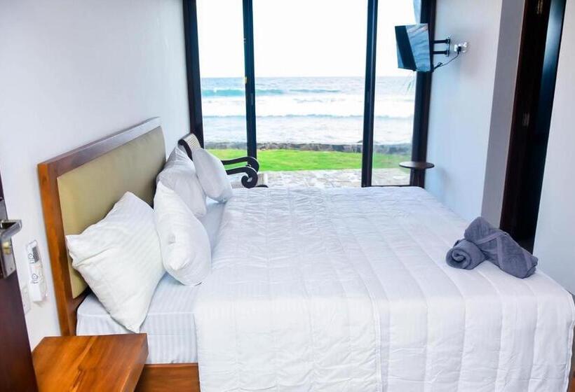 민박 Surfside Serenity