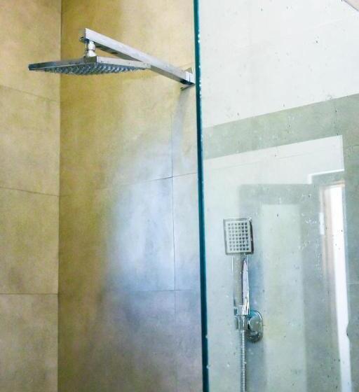 민박 Surfside Serenity