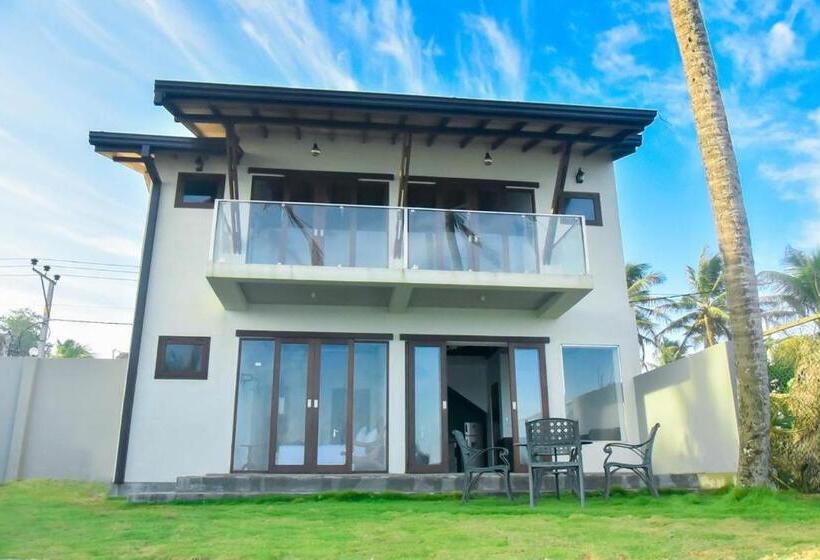 민박 Surfside Serenity