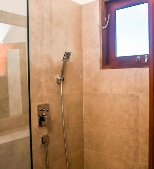 민박 Surfside Serenity