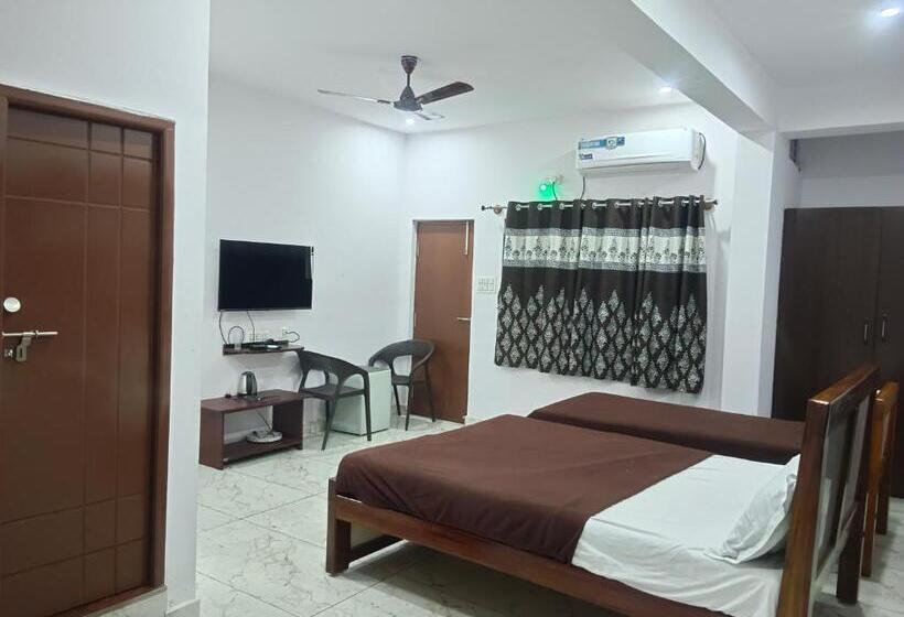 Green Island Nature Resort With Swimming Pool