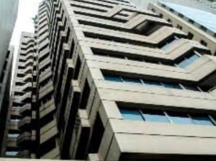 Greenhills 1br Lower Penthouse W Panoramic View