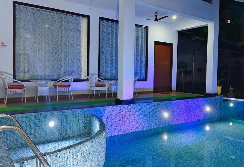 酒店 Aqua Heaven Resort