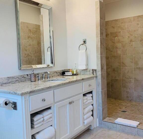 酒店 Emigrant S Inn