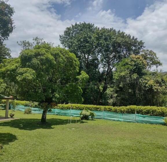 호텔 La Playa Villeta